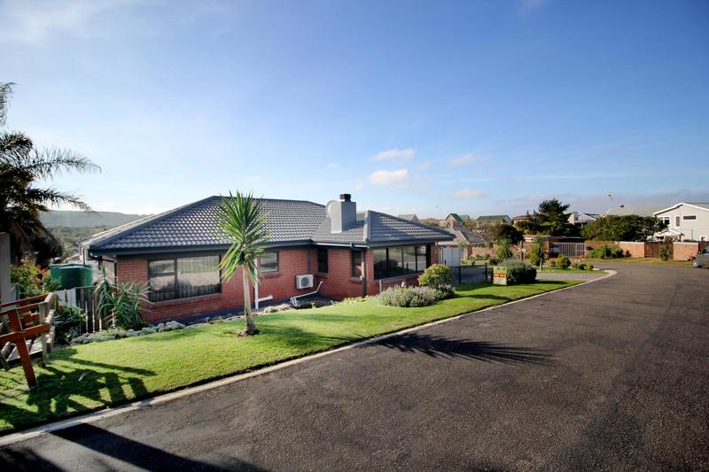 3 Bedroom Property for Sale in Tergniet Western Cape